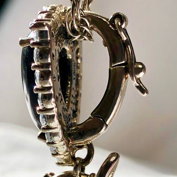 SALE Beautiful Jade necklace - Picture 12 of 16